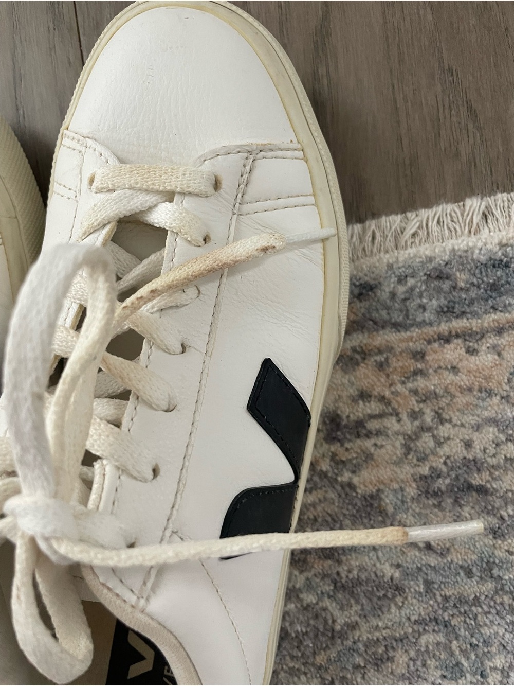 Veja Leather Low-Top Sneaker in White and Black - Picture 10 of 12